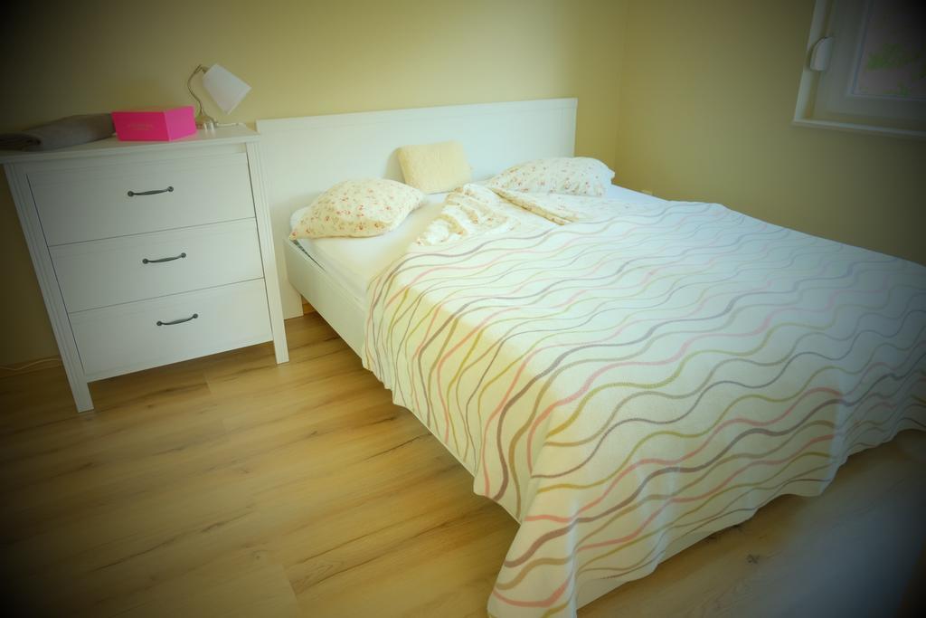 Piano Balaton Apartment Zamárdi Habitación foto